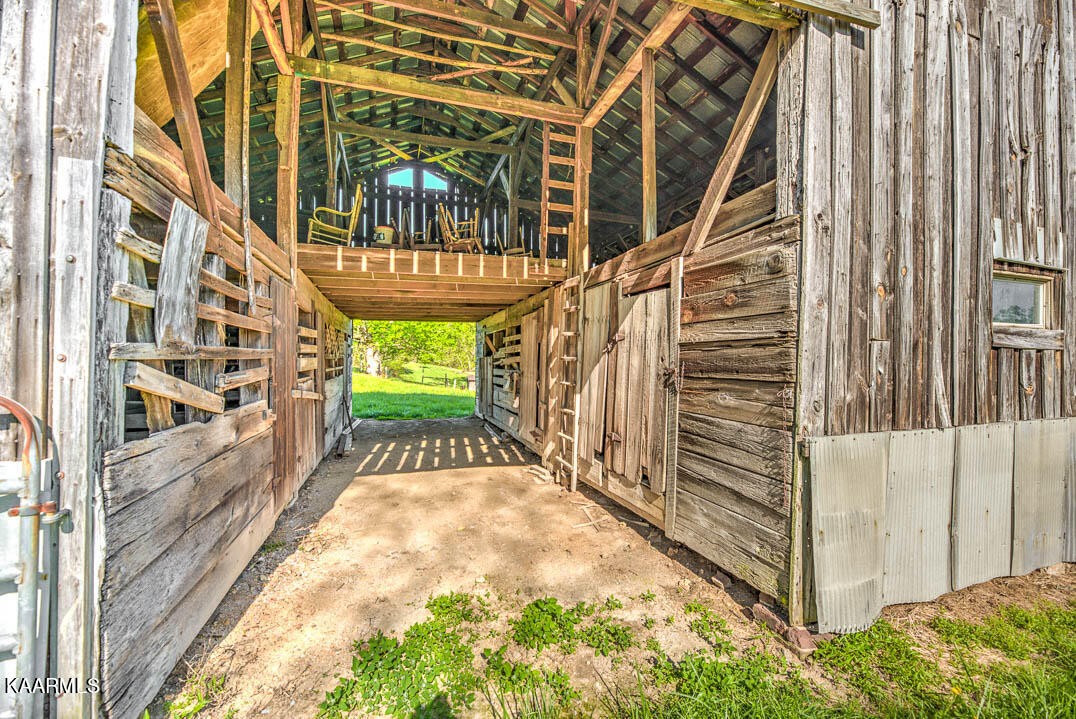 83488332 Collier Road Powell, TN 37849 - Photo 14 of 25 Gallery Image 14