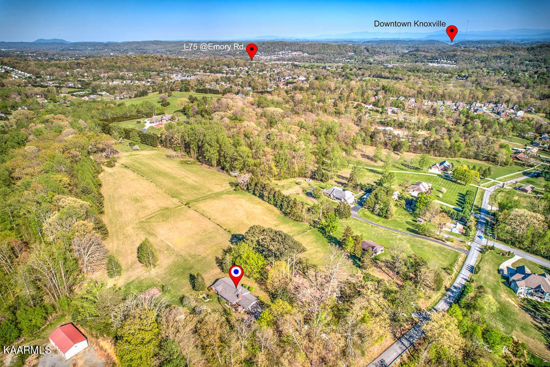83488332 Collier Road Powell, TN 37849 - Photo 19 of 25 Gallery Image 19