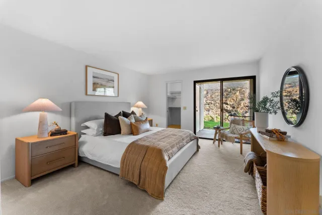 $950,000 | 3148 Vista Grande, Carlsbad, CA 92009