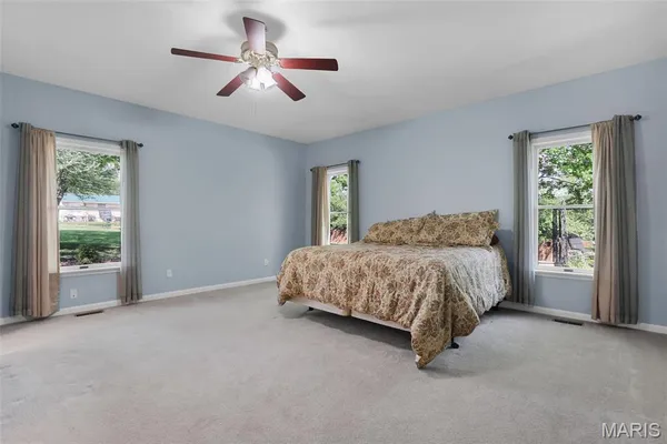 $630,000 | 910 Cherry Lane, Washington, MO 63090