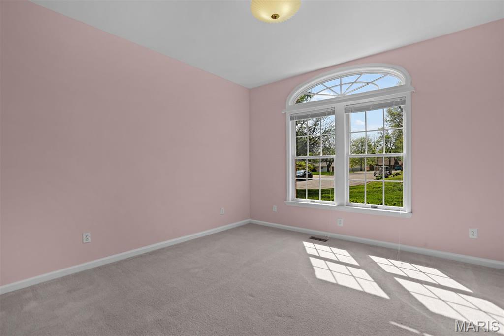 910 Cherry Lane Washington, MO 63090 - Photo 20 of 34