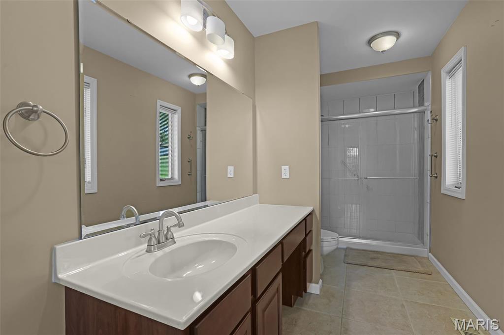 910 Cherry Lane Washington, MO 63090 - Photo 21 of 34