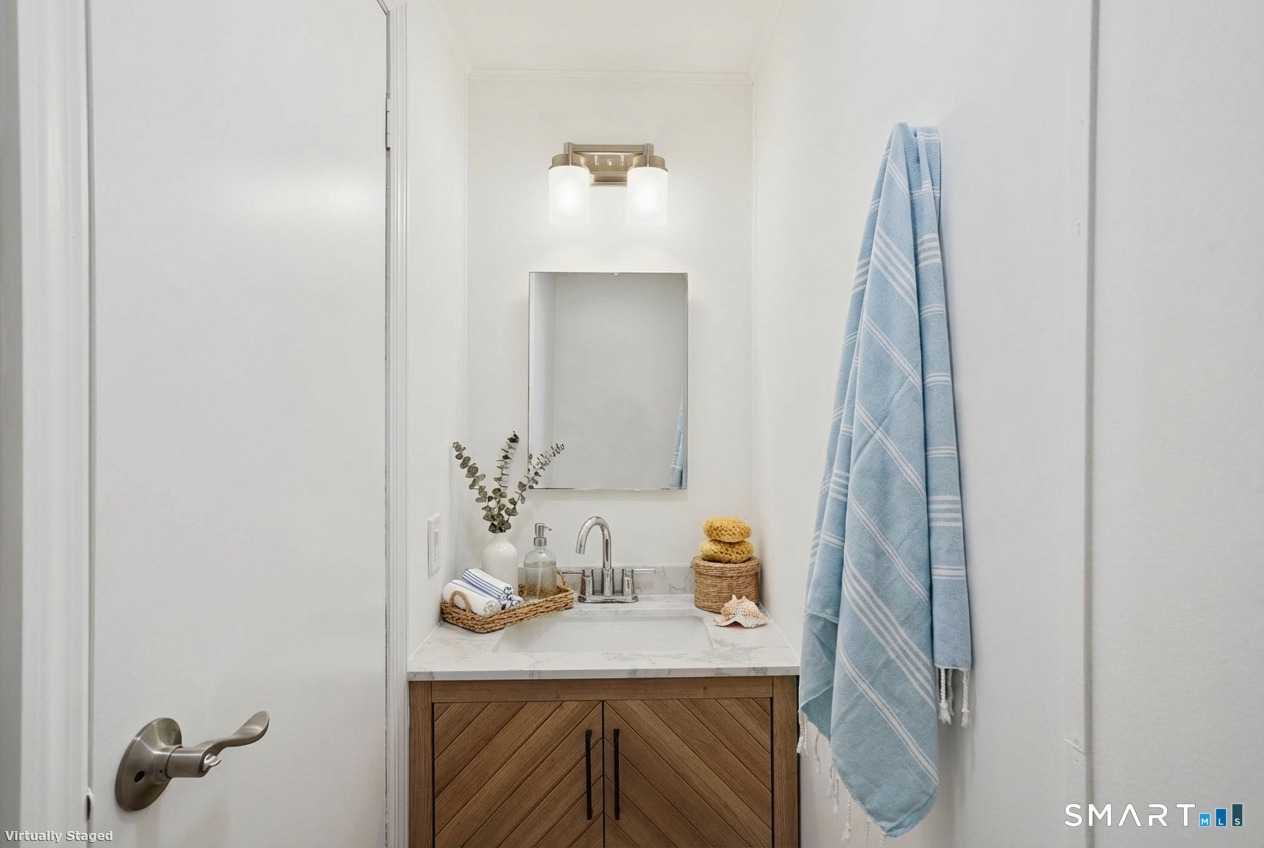 9 Crescent Park Road Westport, CT 06880 - Photo 11 of 29