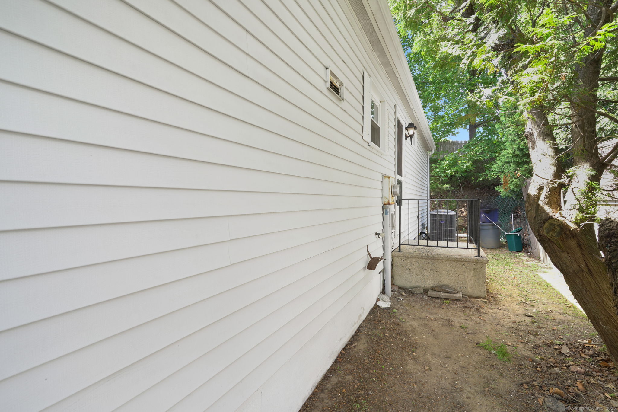 9 Crescent Park Road Westport, CT 06880 - Photo 20 of 29