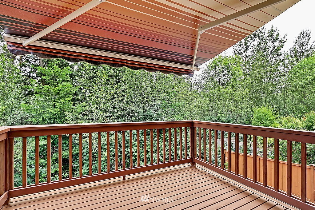301 Field Place Northeast Renton, WA 98059 - Photo 15 of 17