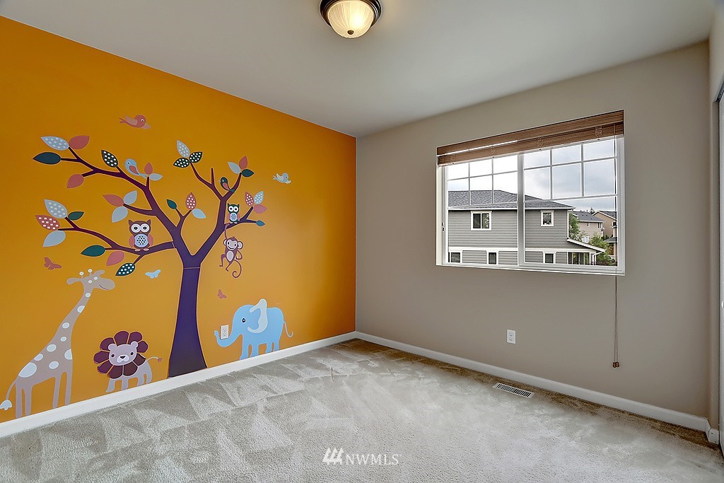 301 Field Place Northeast Renton, WA 98059 - Photo 10 of 17