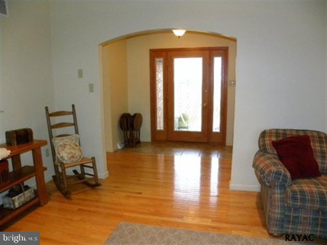 6500 Cabot Road, Unit 9 Dover, PA 17315 - Photo 16 of 36