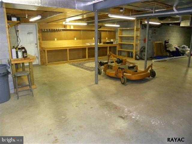 6500 Cabot Road, Unit 9 Dover, PA 17315 - Photo 23 of 36