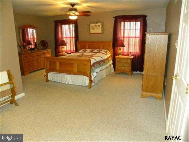 6500 Cabot Road, Unit 9 Dover, PA 17315 - Photo 4 of 36