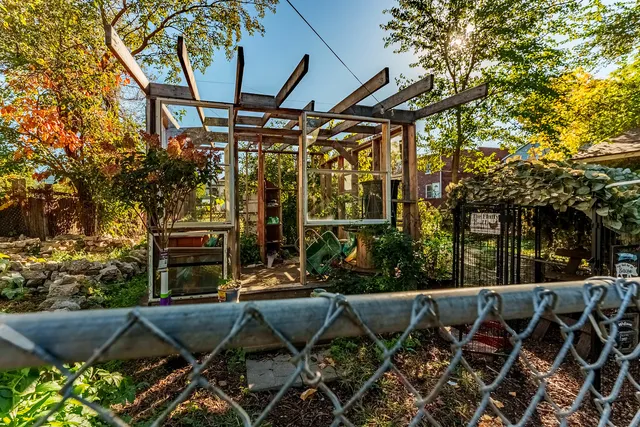 $155,000 | 254 Mc Roberts Street, Joliet, IL 60432