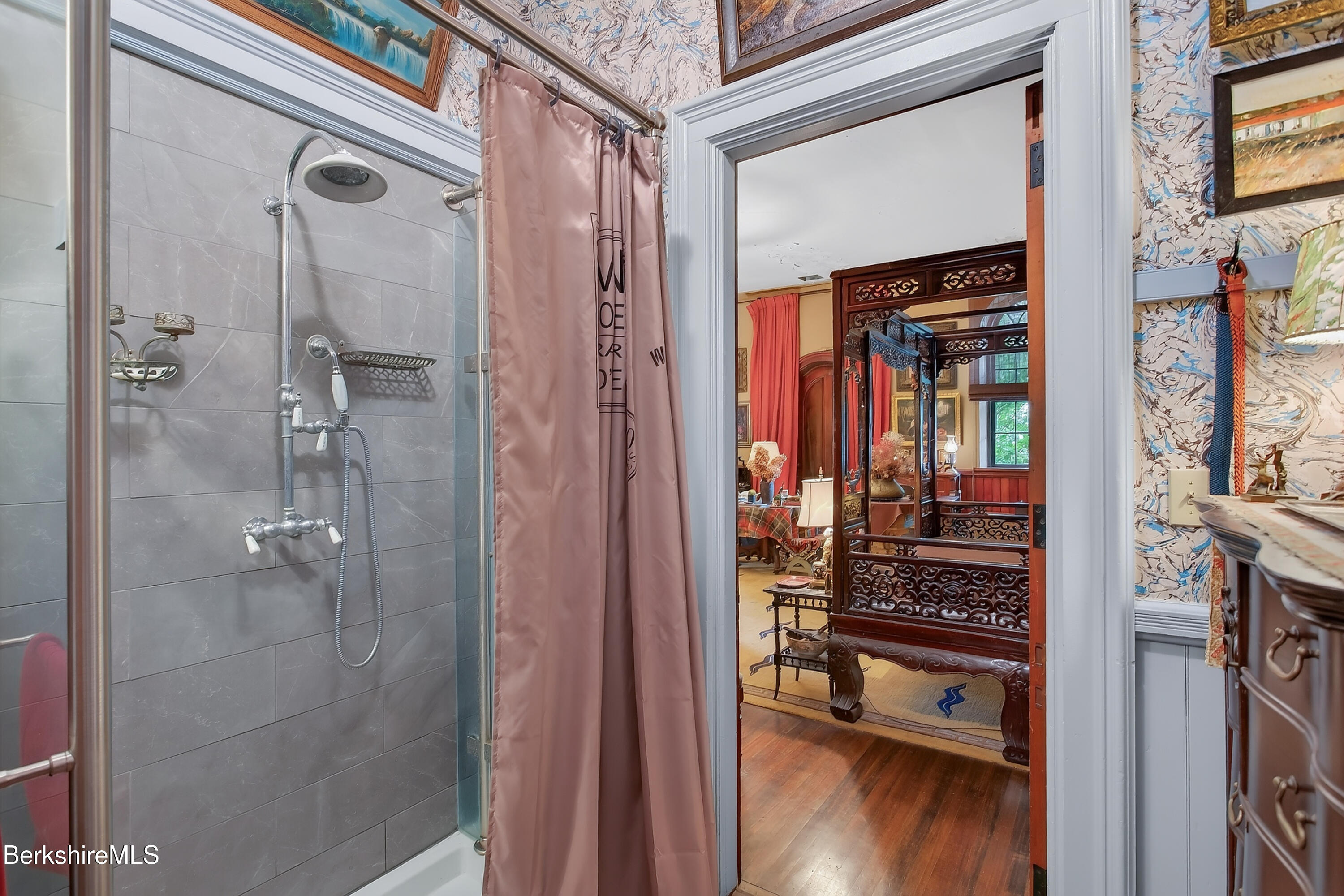 6 Willard Hill Road Stockbridge, MA 01262 - Photo 10 of 23 0030-bathroom