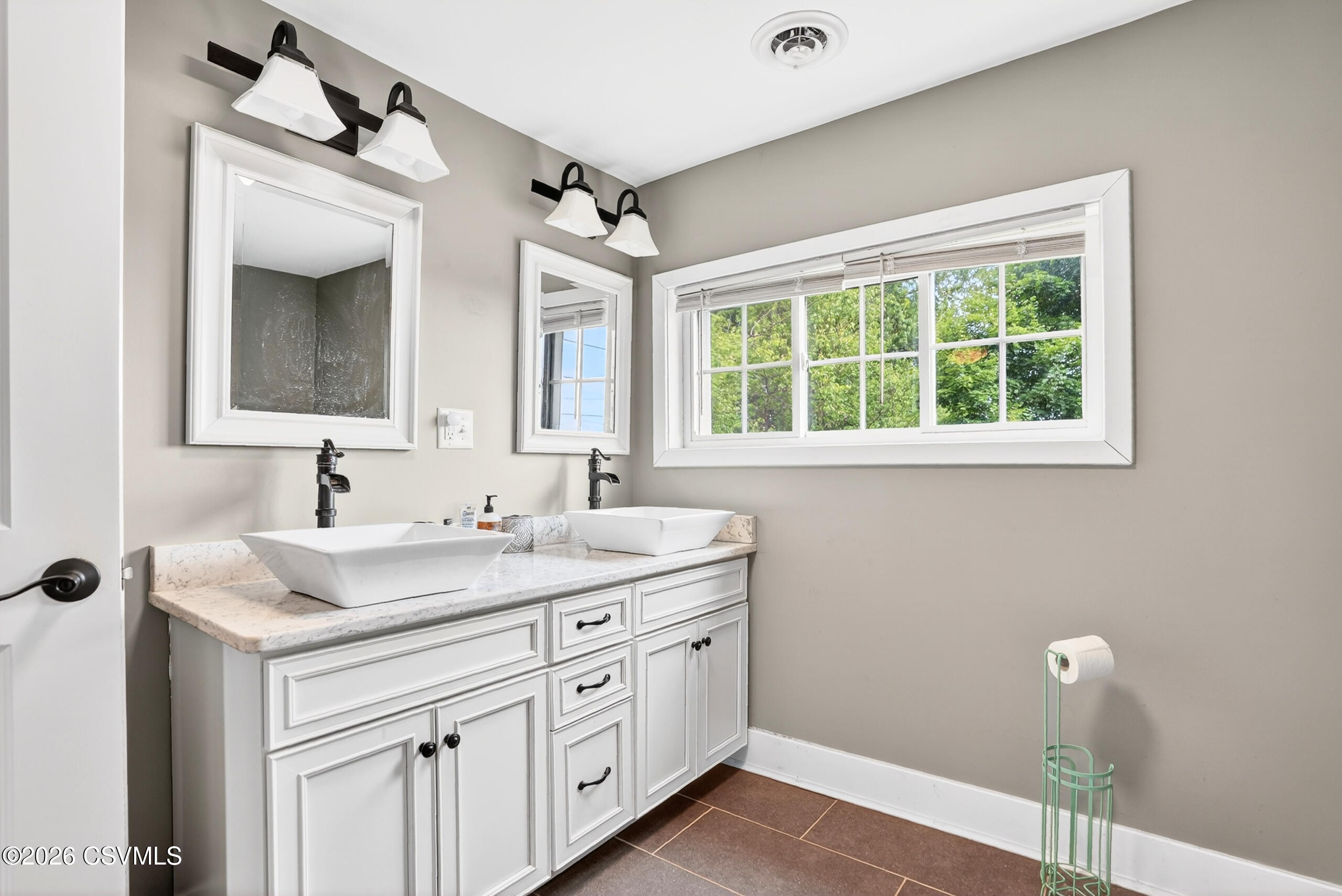 700 University Avenue Selinsgrove, PA 17870 - Photo 28 of 37