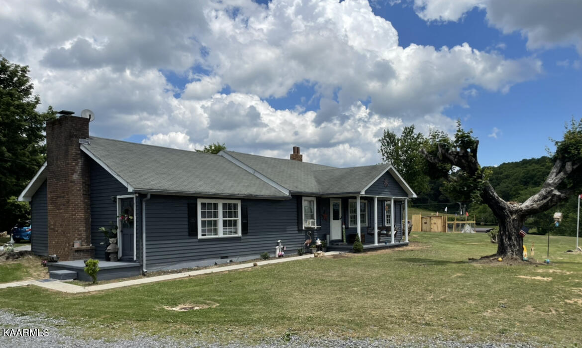 210 Piney Road Kodak, TN 37764 - Photo 2 of 35 D59CF34C-9D4F-454A-8254-AF2C6D9E7647