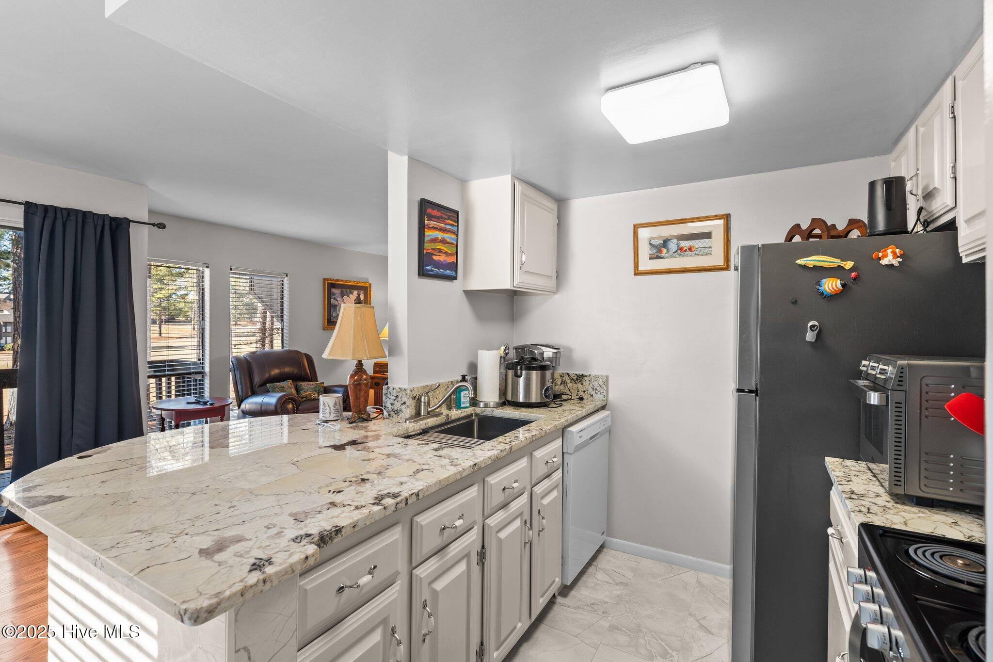5 Pine Tree Road, Unit 116 Pinehurst, NC 28374 - Photo 10 of 42 35-web-or-mls-DSC07546