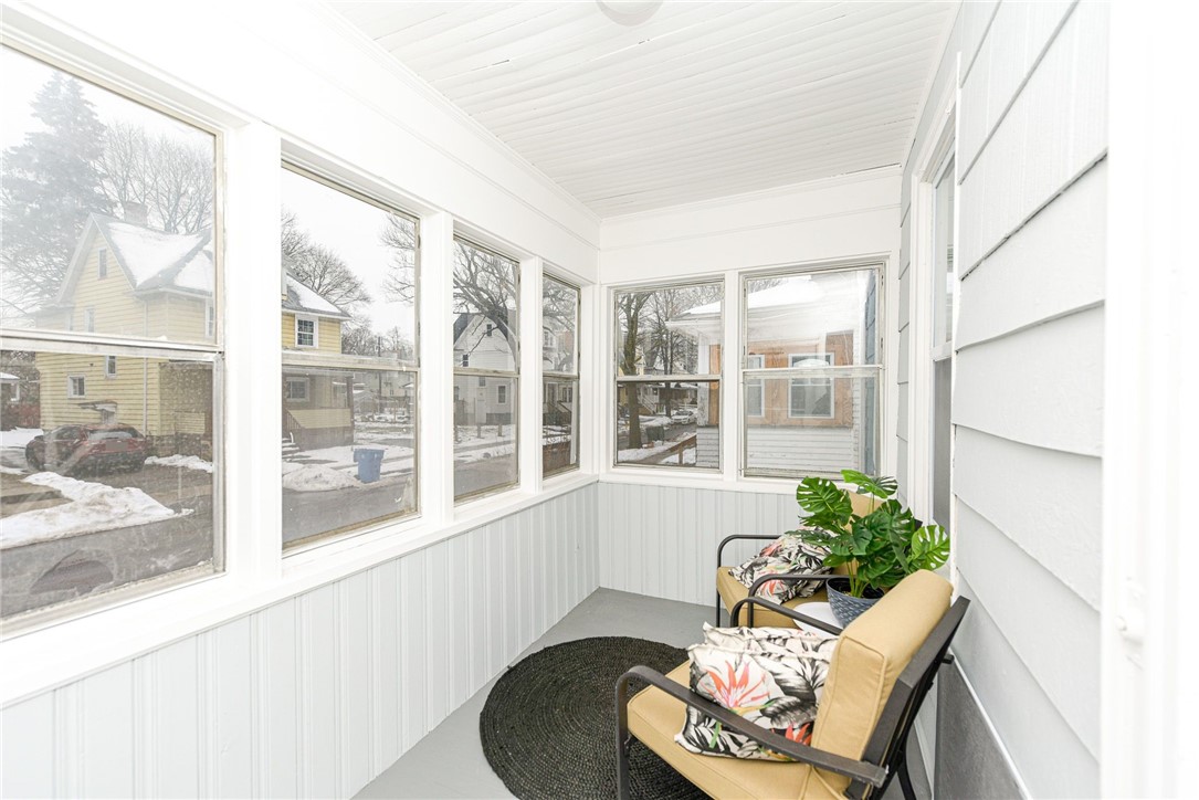 74 Copeland Street Rochester, NY 14609 - Photo 4 of 35