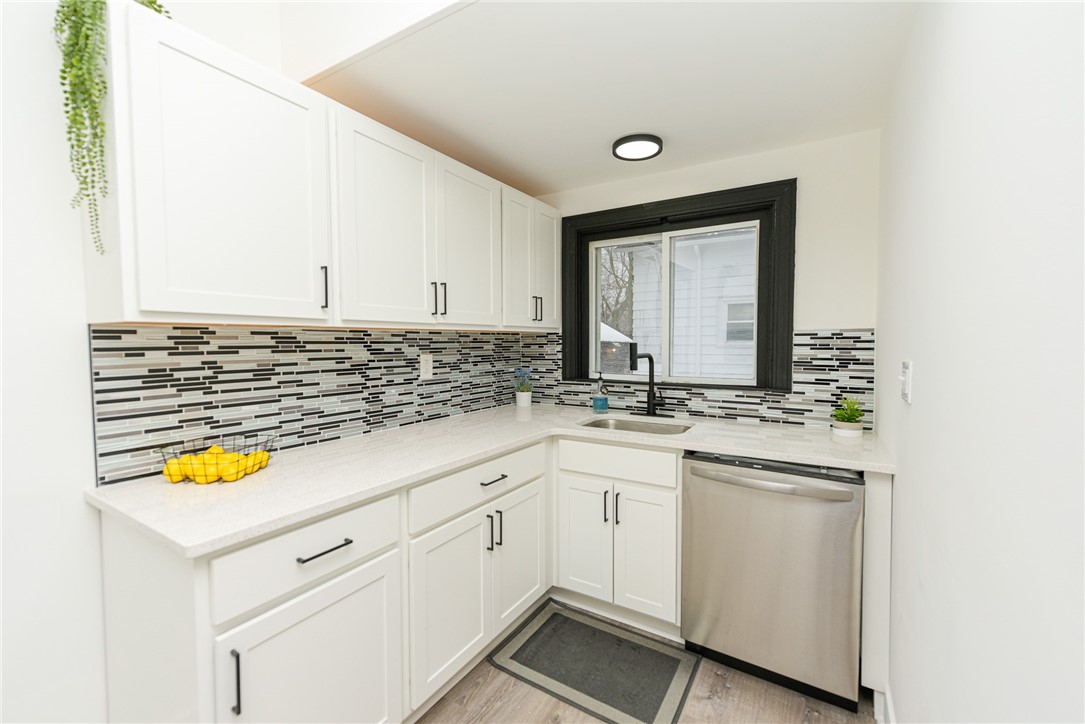 74 Copeland Street Rochester, NY 14609 - Photo 10 of 35