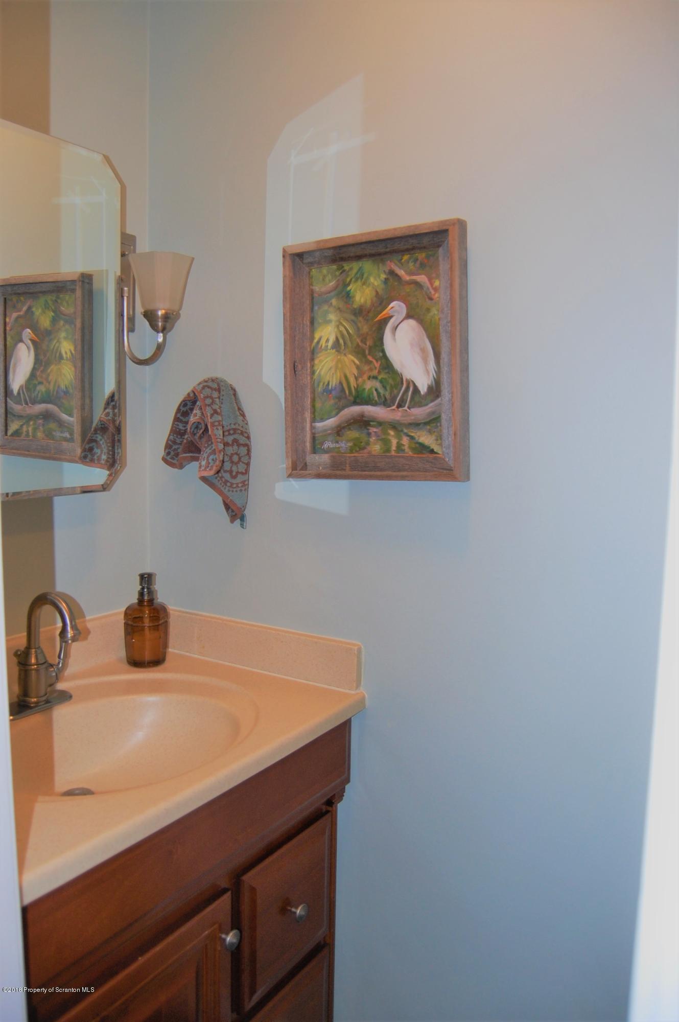 21 White Birch Road Dalton, PA 18414 - Photo 11 of 33 Gallery Image 11
