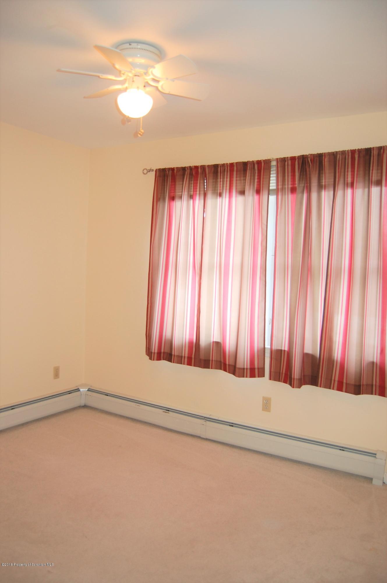 21 White Birch Road Dalton, PA 18414 - Photo 21 of 33 Gallery Image 21
