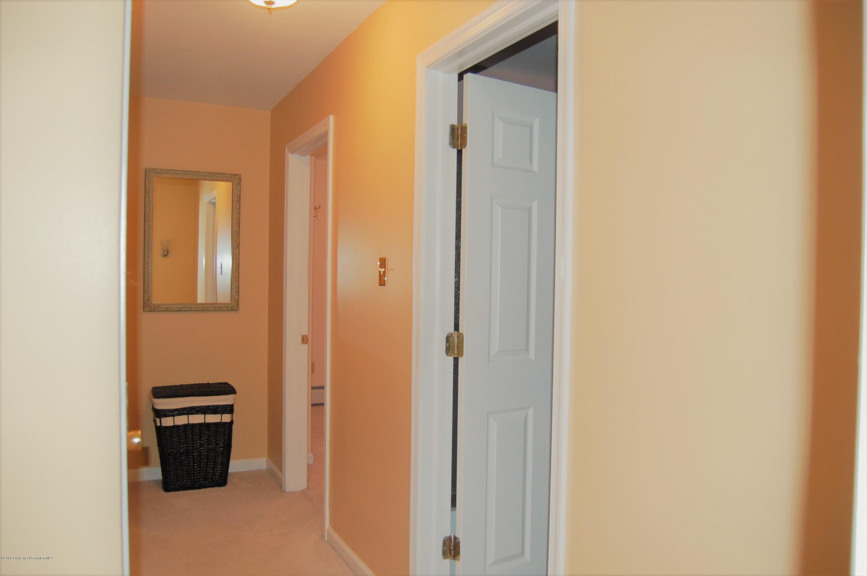 21 White Birch Road Dalton, PA 18414 - Photo 22 of 33 Gallery Image 22
