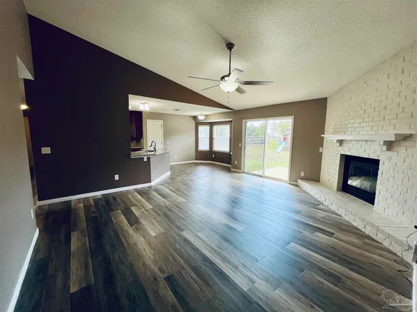 $2,250 | 5498 Keel Drive, Pensacola, FL 32507