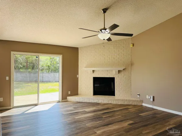 $2,250 | 5498 Keel Drive, Pensacola, FL 32507