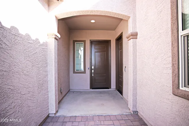 a view of entryway with a hallway
