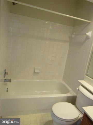 9915 Raintree Way Clinton, MD 20735 - Photo 18 of 29 Bath (Master)