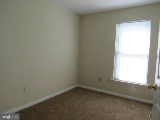 9915 Raintree Way Clinton, MD 20735 - Photo 21 of 29 Bedroom