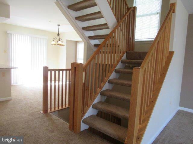 9915 Raintree Way Clinton, MD 20735 - Photo 9 of 29 Living Room
