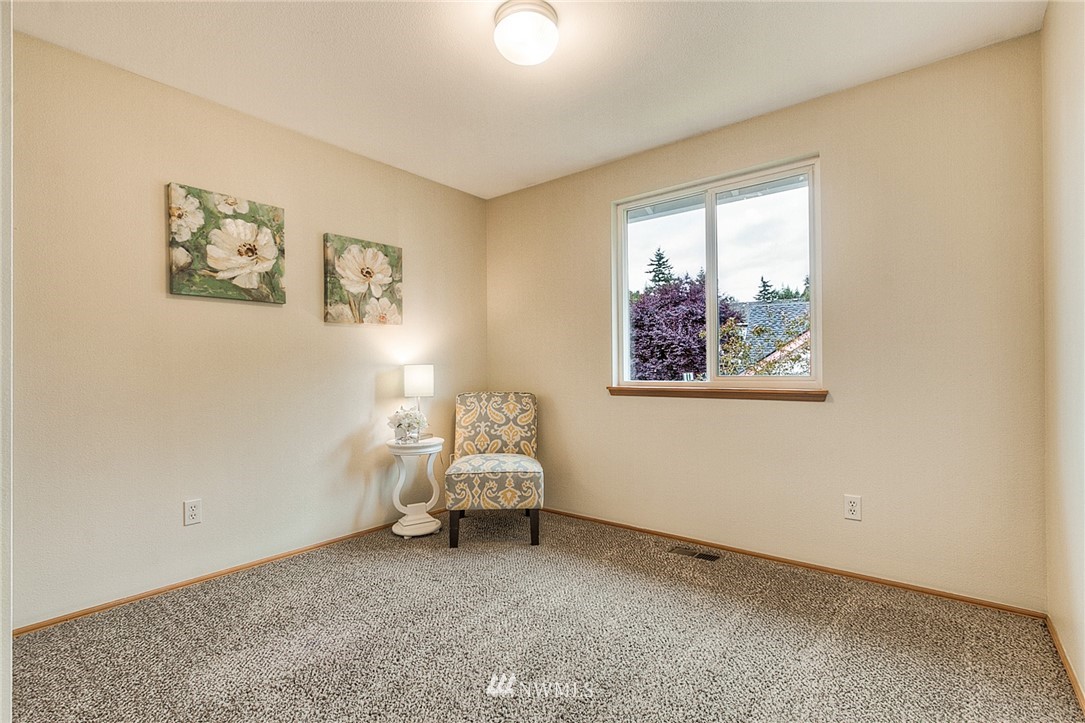 10348 Southeast 187th Place Renton, WA 98055 - Photo 22 of 25