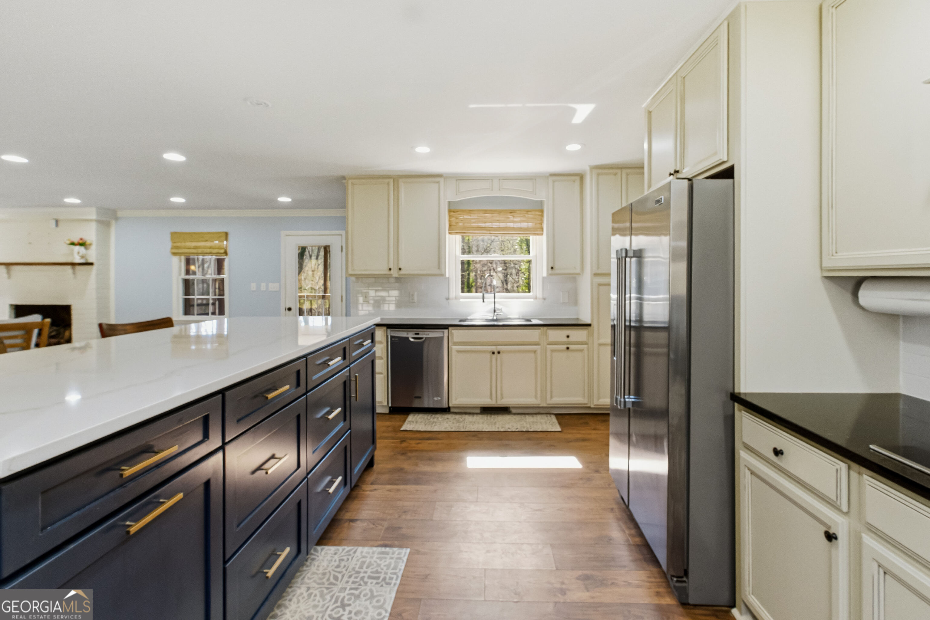 3302 Hickory Point Gainesville, GA 30506 - Photo 18 of 73 a large kitchen with stainless steel appliances lots of counter top space and cabinets