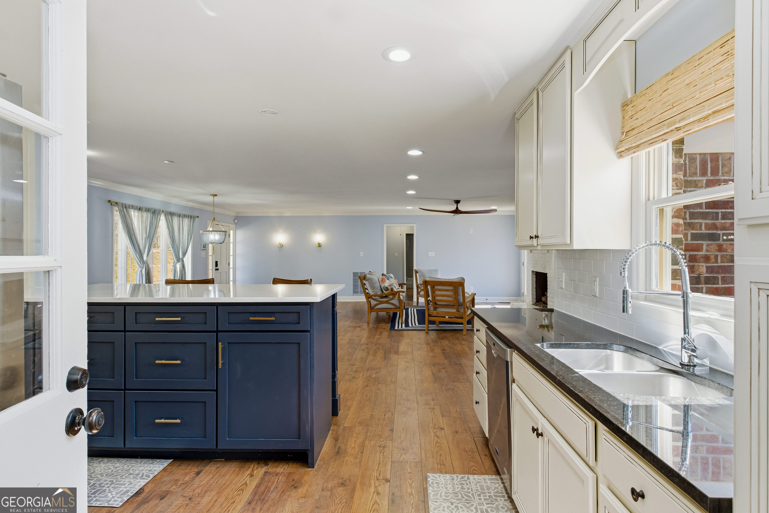 3302 Hickory Point Gainesville, GA 30506 - Photo 20 of 73 a kitchen with lots of counter top space and a sink