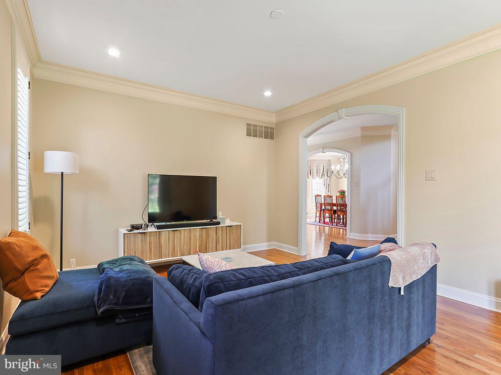 201 Calais Circle Doylestown, PA 18902 - Photo 18 of 45