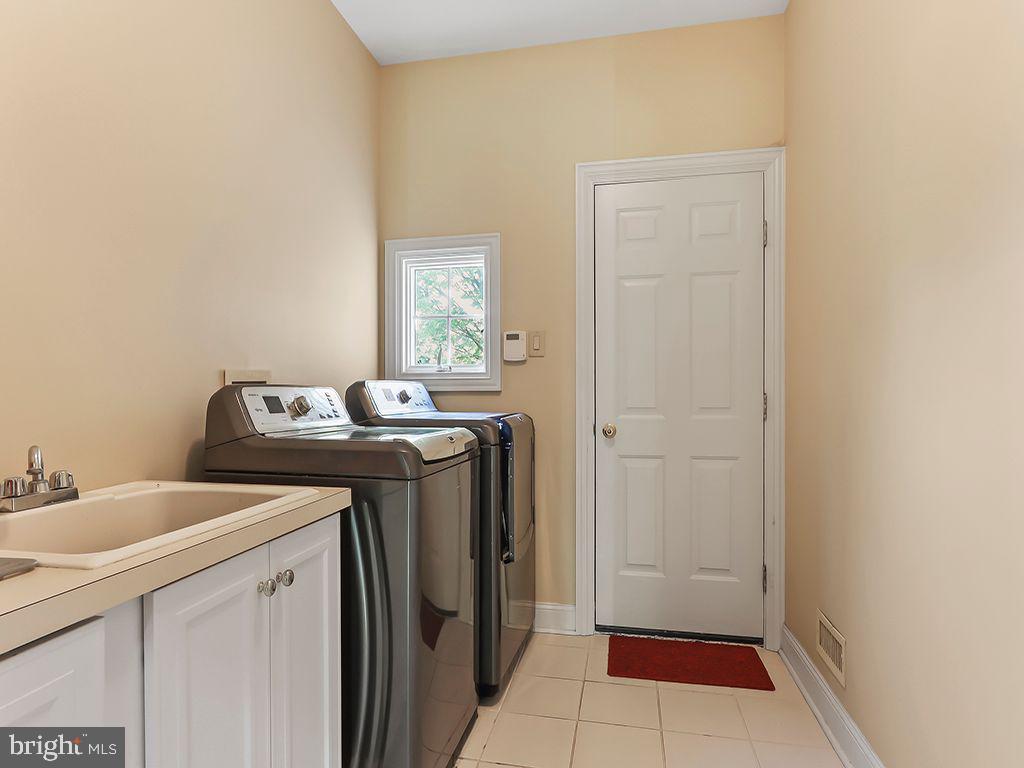 201 Calais Circle Doylestown, PA 18902 - Photo 37 of 45