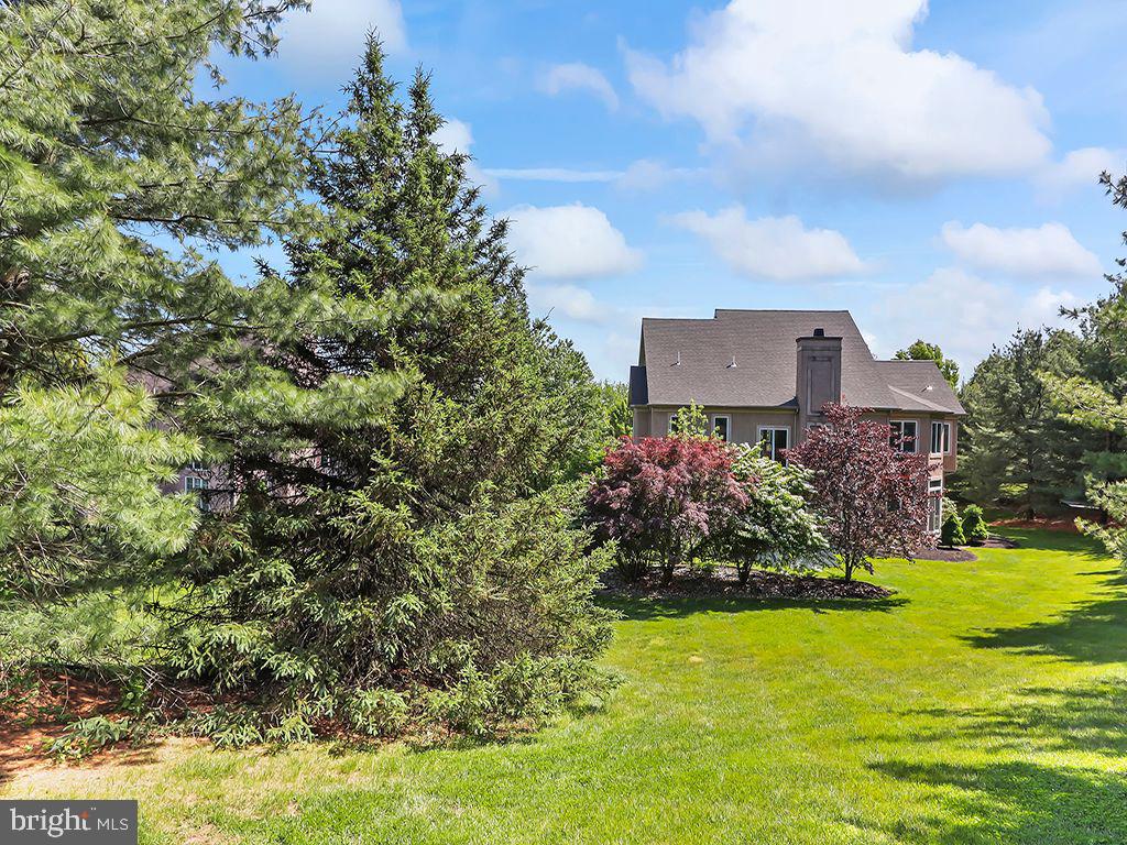 201 Calais Circle Doylestown, PA 18902 - Photo 42 of 45