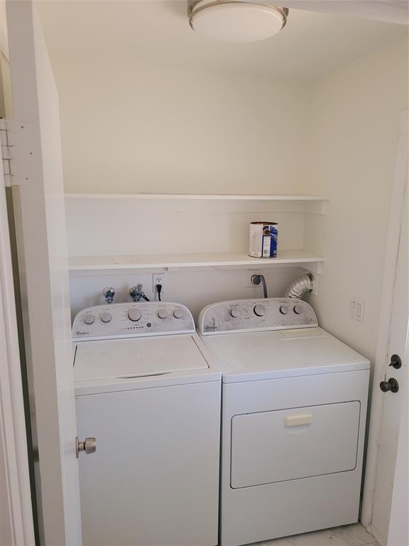 770 Northeast 38th Street, Unit R Oakland Park, FL 33334 - Photo 21 of 22