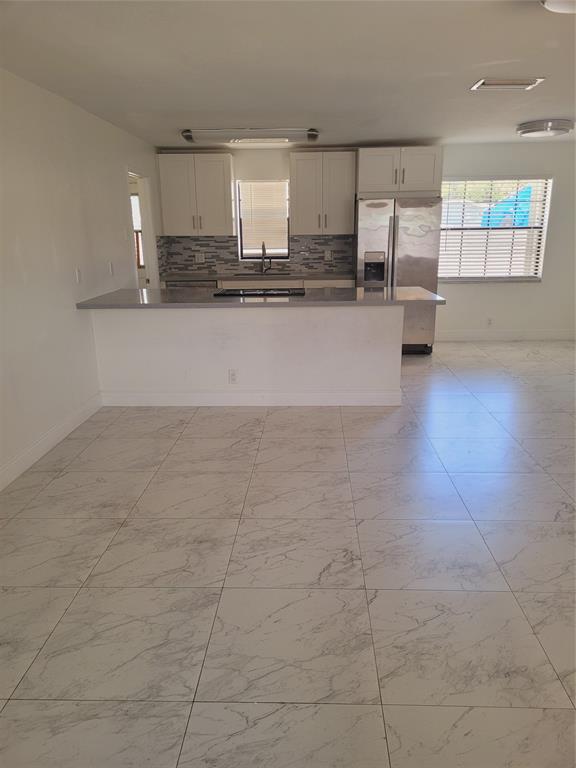 770 Northeast 38th Street, Unit R Oakland Park, FL 33334 - Photo 10 of 22