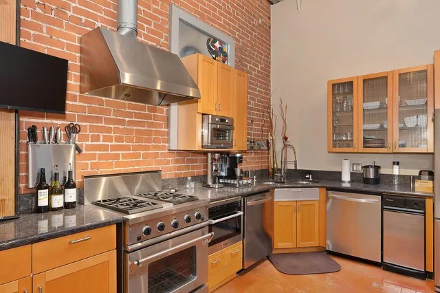 $1,449,000 | 2101 28th Street, Sacramento, CA 95818