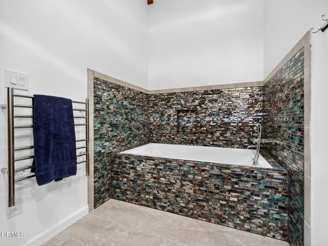 $1,625,000 | 19400 Dorffi Road, Fort Bragg, CA 95437