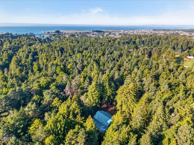 a view of an entryway