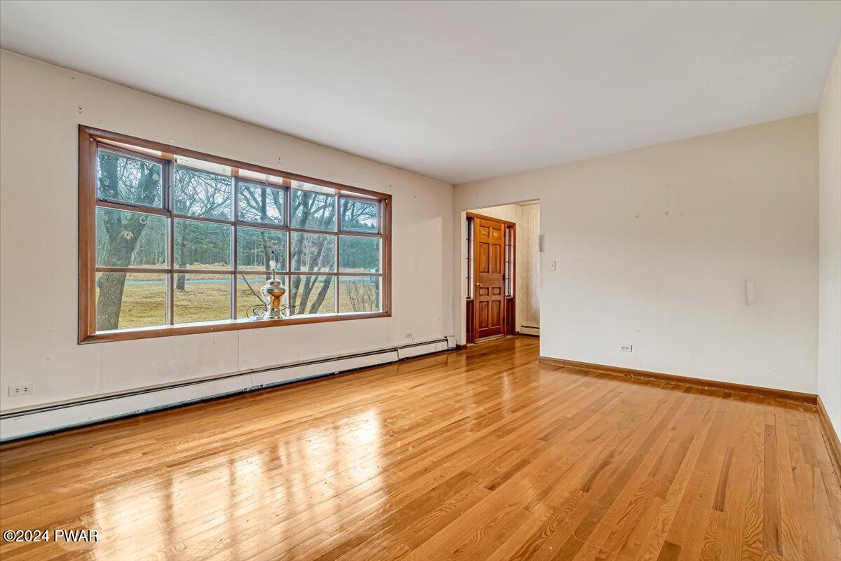 829 Long Ridge Road Hawley, PA 18428 - Photo 11 of 46 Gallery Image 11