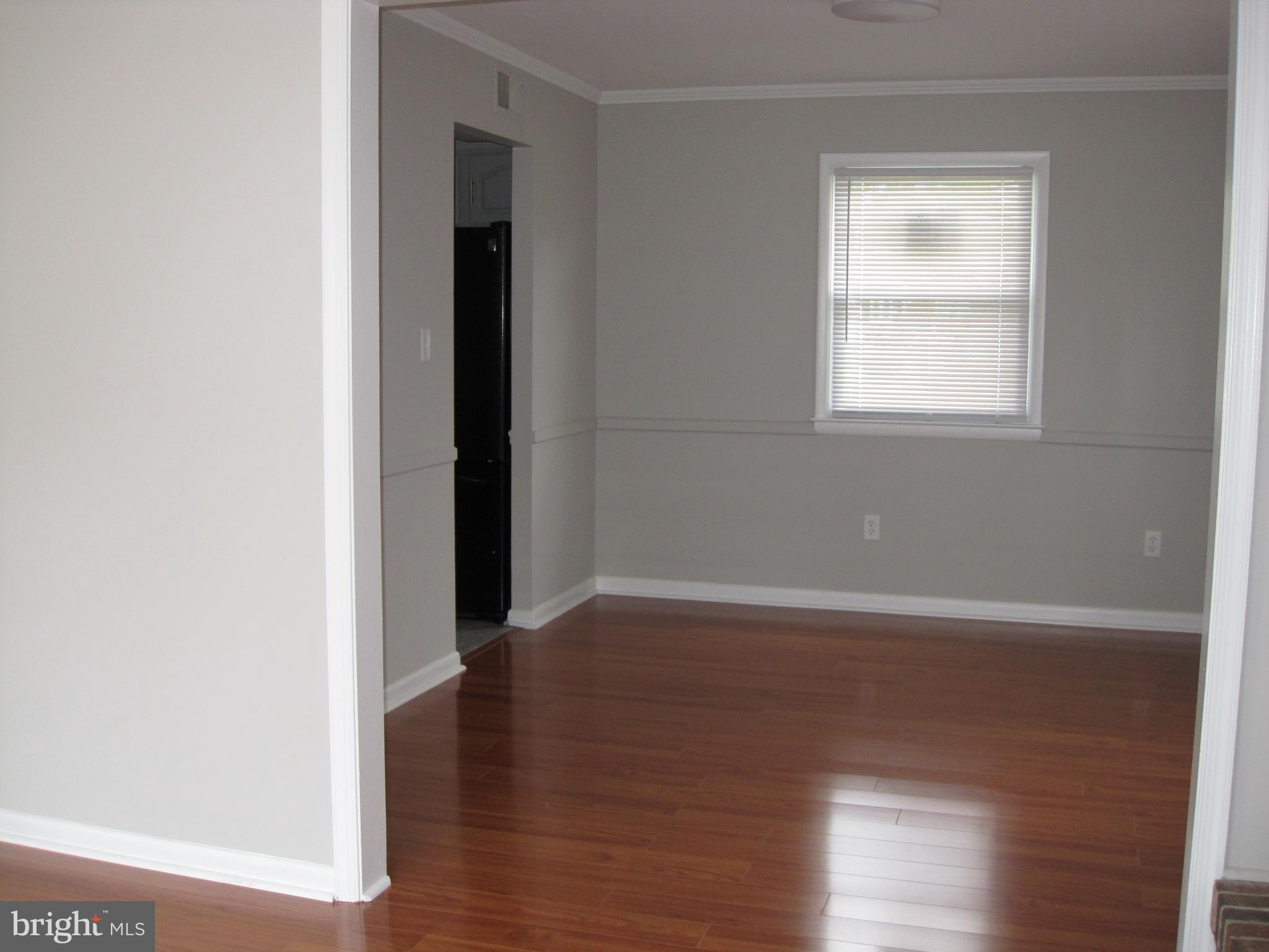 7008 Gaymount Road Baltimore, MD 21244 - Photo 4 of 9 Dining Room