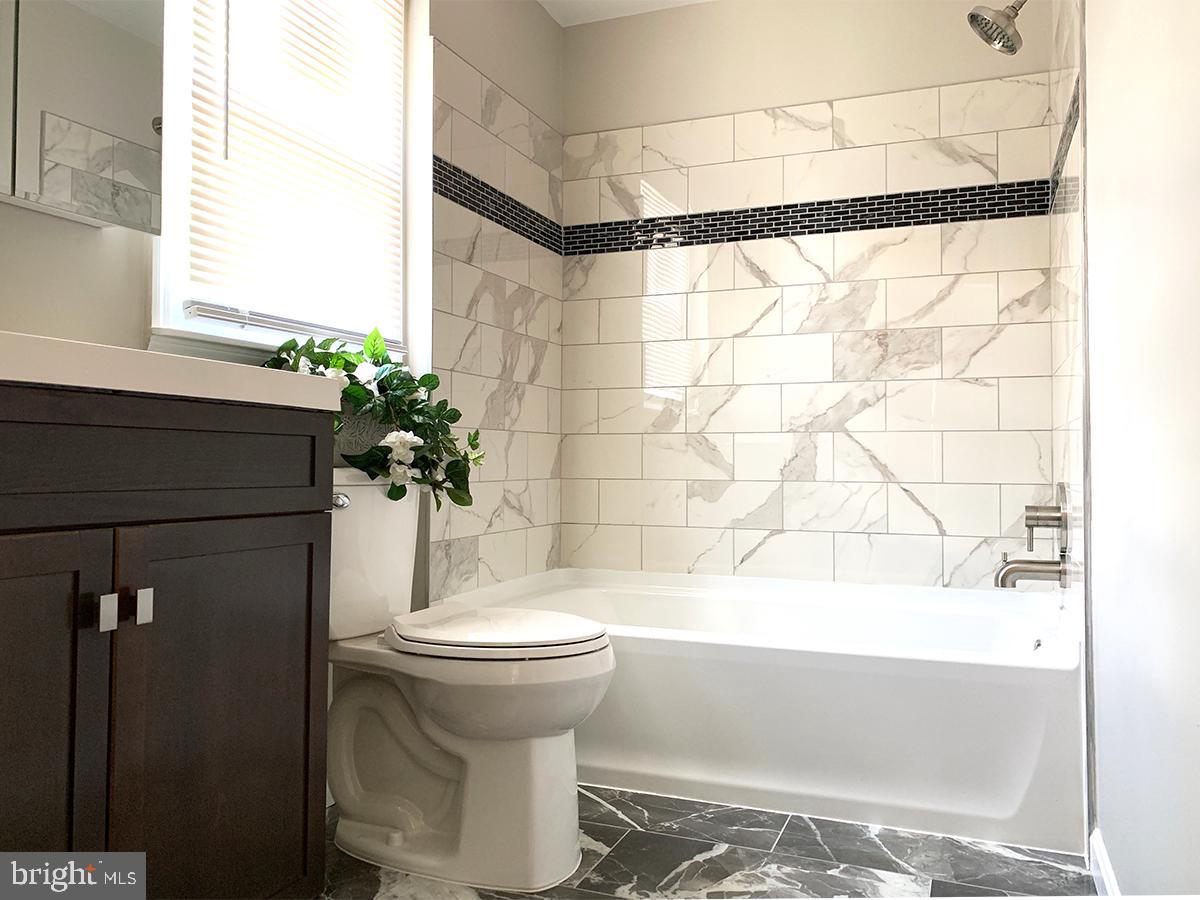 7008 Gaymount Road Baltimore, MD 21244 - Photo 8 of 9 Modern tile