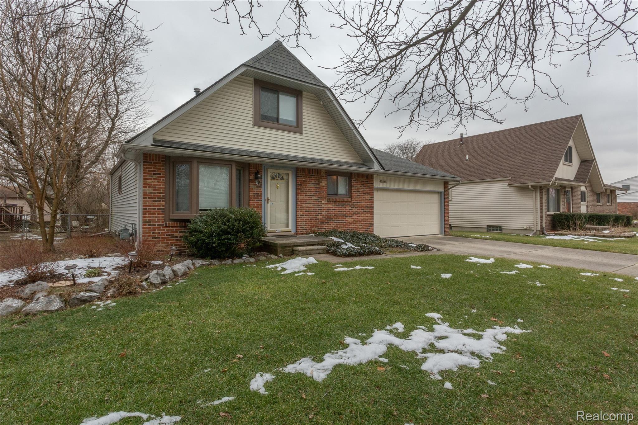 41845 Old Bridge Road Canton, MI 48188 - Photo 3 of 40 41845 Old Bridge--Front-3.jpg