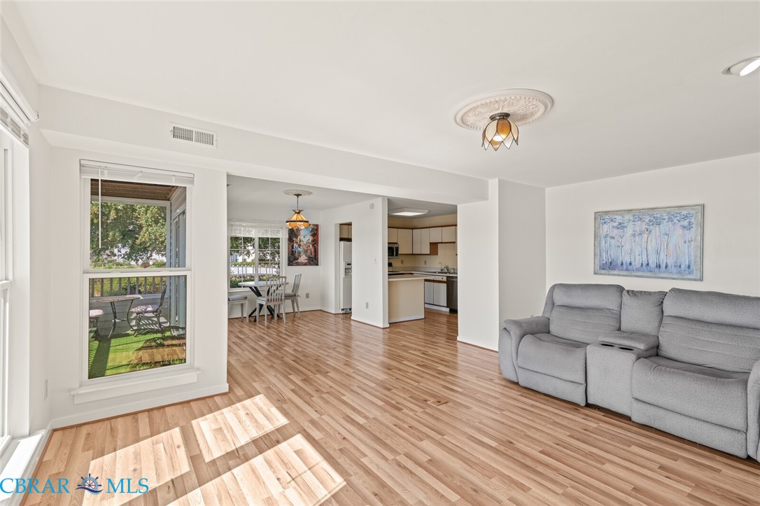 210 Dockside Drive Hampton, VA 23669 - Photo 8 of 40