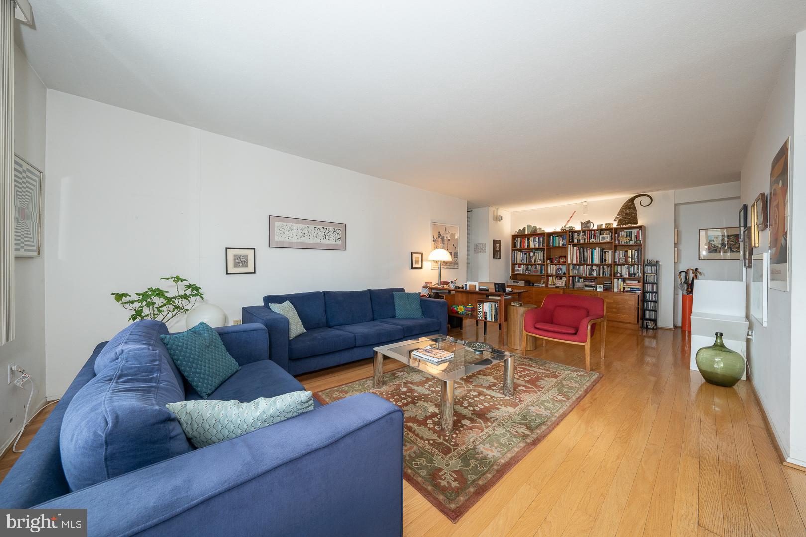 1919 Chestnut Street, Unit 2218 Philadelphia, PA 19103 - Photo 8 of 25