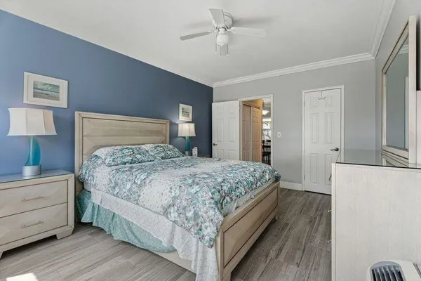 $2,300 | 315 Van Buren Street, Unit 205B, Hollywood, FL 33019