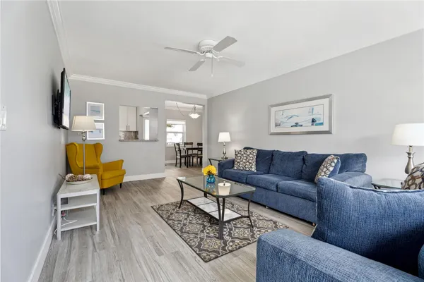 $2,300 | 315 Van Buren Street, Unit 205B, Hollywood, FL 33019