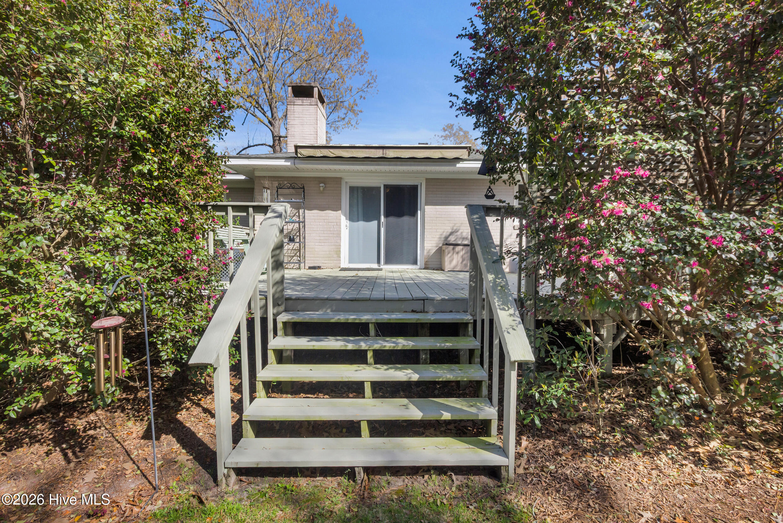 609 Edgehill Road Trent Woods, NC 28562 - Photo 33 of 51 Back