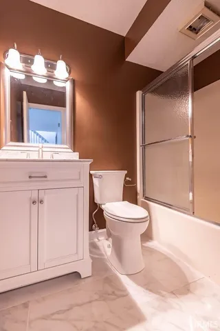 $292,000 | 9656 South Bay Pointe Drive, Unit 74, Bloomington, IN 47401